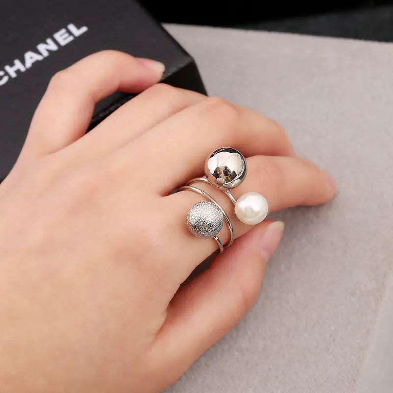 Adjustable Metal Circle Ring with Multiple Bands
